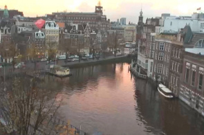 Die Webcam zeigt eine erstaunliche Ansicht. Amsterdam Webcam online