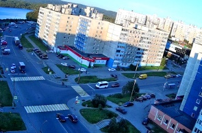 Kreuzung der Straßen Skalnaya und Mira. Webcams Murmansk