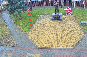 Denkmal für Grenzschutzbeamte aller Generationen. Webcams von Tichorezk