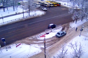 Die Kreuzung zwischen Bahnhof und Fabricius. Pskows Webcams