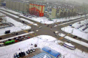 Web-Kamera mit Blick auf die Kreuzung der Straßen International - Chapaeva
