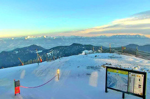 Mount Hopok - 2024 Meter über dem Meeresspiegel. Lyptovsky Mikulash Panorama Webcams online