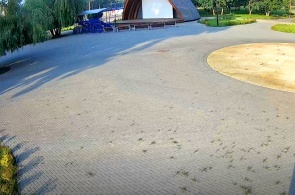 Brunnen im Park. Webcams Kotowsk
