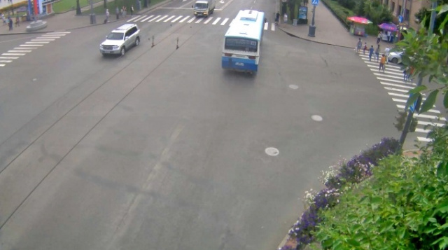 Kreuzung von Puschkin St. und Karl Marx St. Chabarowsk Webcam online