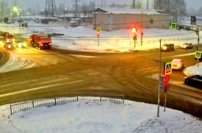 Kreuzung von Kuznetskaya und Komarov. Meschduretschensk Webcams online
