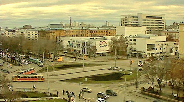 Kreuzung von Lenin Avenue und Lunacharsky Street