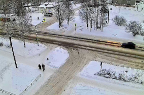 Fußgängerüberweg auf der Sovetskaya Straße. Webcams Medvezhyegorsk online