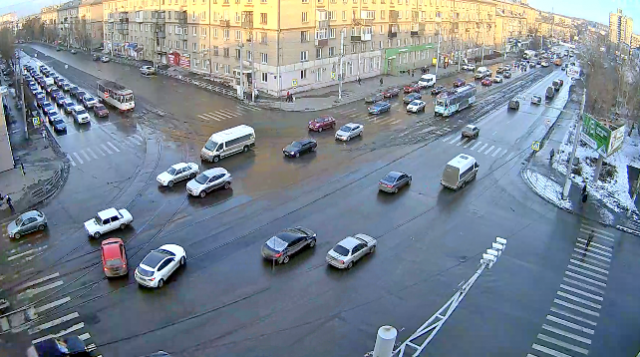 Kreuzung der Victory Avenue mit der Kaslinskaya Street Webcam online