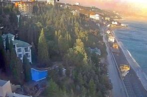 Damm des Hotels Sea. Webcams Aluschta
