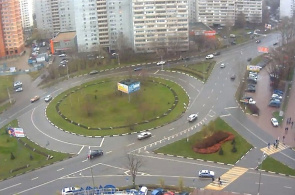 Die Kreuzung der Beloborodov-Straße und der Olympic Avenue. Mytishchi online