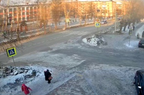 Kreuzung von Krasnoarmeyskaya und Tschechowa. Webcams in Kysyl online