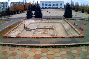 Lenin-Platz (Blick vom Kulturpalast). Boundary Webcam online