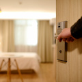 Hotelzimmer der weltgrößten Hotelkette "Mariot" stehen für Fernarbeiten zur Verfügung