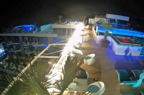 Die Terrasse des Hotels NEMO. Webcams NEMO Hotel Resort & SPA Odessa Online