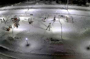 Kinderspielplatz. Webcams von Polar Dawns online