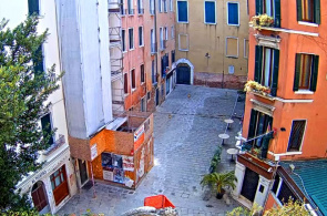 Live-Stream mit Blick auf Campiello Marinoni oder De La Fenice, Venedig (Italien)