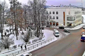Kreuzung der Straßen Karelskaja - Lenin. Webcams Sortavala online