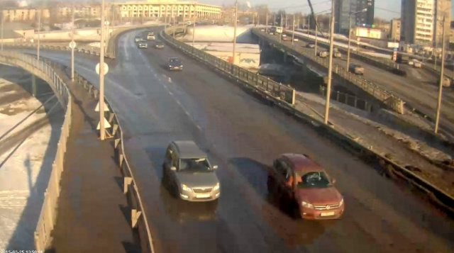 Oktoberbrücke. Cherepovets Webcam online