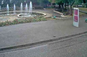 Brunnen in der Mitte des Hufeisens. Pyatigorsk Webcam online