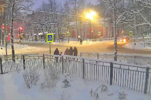 Kreuzung der Straßen Sovetskaya - Kirov. Webcams Medvezhyegorsk online