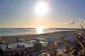 Strand und Promenade Matteotti. Webcams Pescara