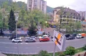 Batumi-Autobahn in der Nähe von Kerama Marazzi. Webcams Dagomys