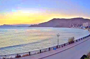 Blick auf die Bucht von Provato. Ordzhonikidze-Webcams