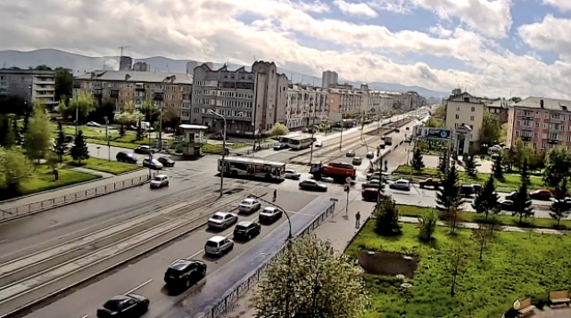 Kreuzung der Kornetov-Straßen - Krasrab. Krasnojarsk Webcam online