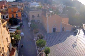 Platz des 9. April. Taormina-Webcams online