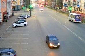 Kreuzung St. B. Oktyabrskaya - Sieg. Webcams Jaroslawl
