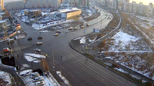 Kreuzung der Kashirin Brothers Streets - Salavat Yulaev Webcam online
