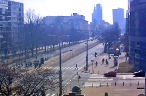 Blick auf die Pope John Paul II Avenue und die Anelevich Street.