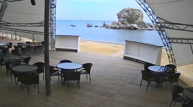 Beach Entertainment Complex "MOJITO" Webcam online