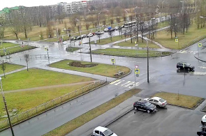 Die Kreuzung der St. Petersburg Erapetersburger Autobahn und General Khazov. Die Webcams von Puschkin im Internet